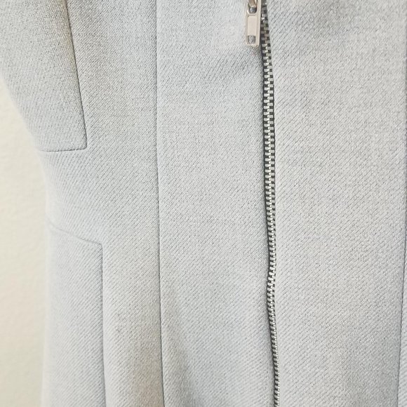 Fitted Gray A line dress - Picture 6 of 7